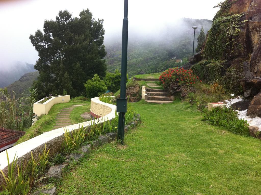 Mountain Retreat - A Hill Country Resort ウーティ エクステリア 写真