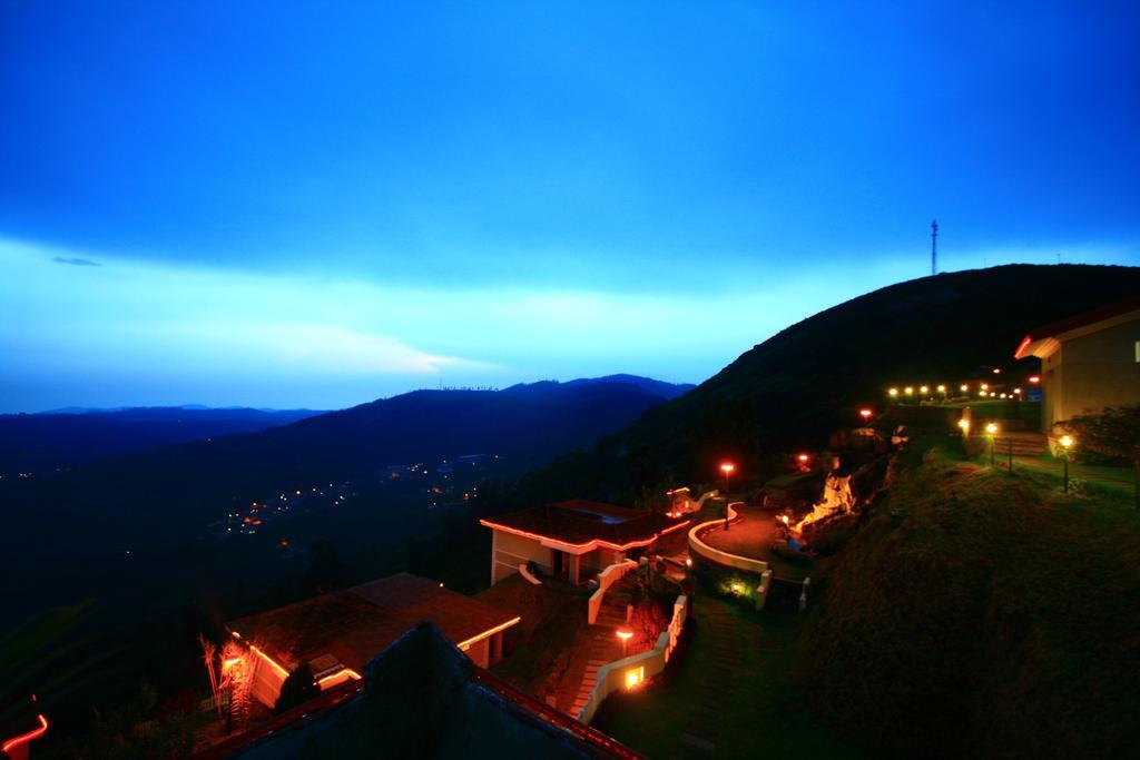 Mountain Retreat - A Hill Country Resort ウーティ エクステリア 写真